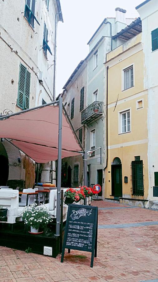 Appartamento San Martino Toirano Luaran gambar